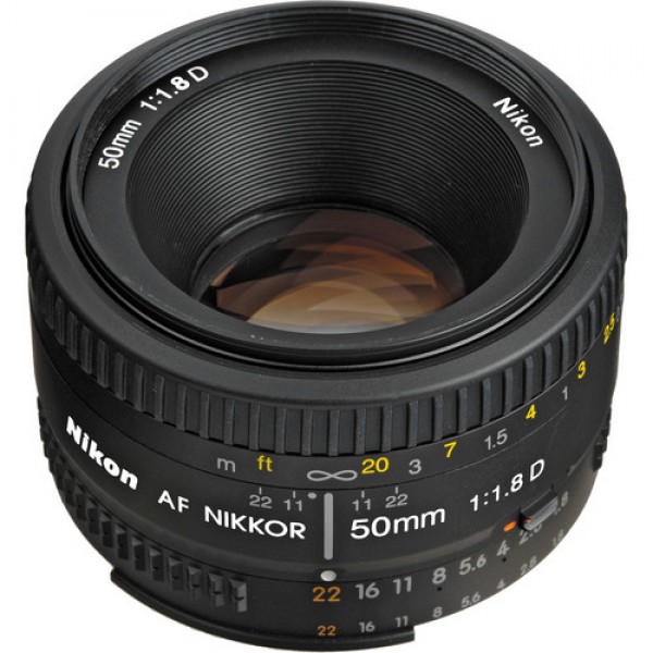 Nikon 50mm F1.8D AF Lens giá rẻ tại digi4u.net