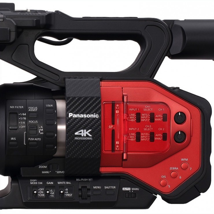 Máy quay chuyên dụng Panasonic AG-DVX200 4K chính hãng