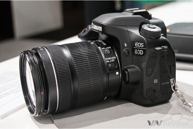 Canon EOS 80D Kit 18-135mm STM