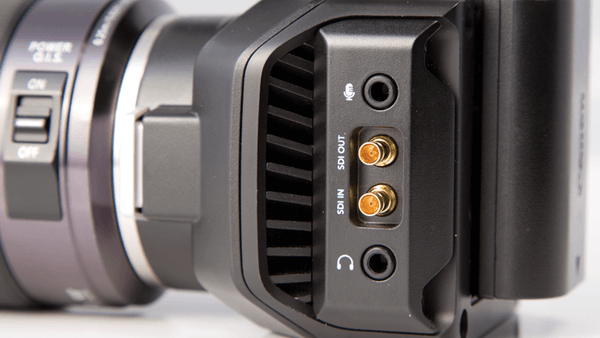 Blackmagic Micro Studio Camera 4K giá cả hợp lý