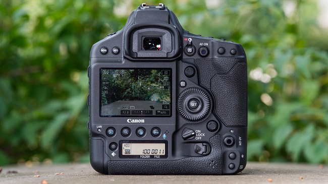 Máy ảnh Canon EOS 1D X Mark III Body