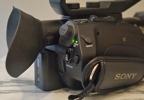 máy quay Sony pxw-z90