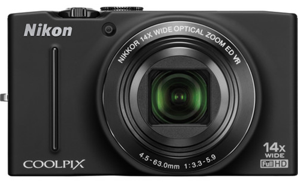 máy ảnh Nikon Coolpix S8200
