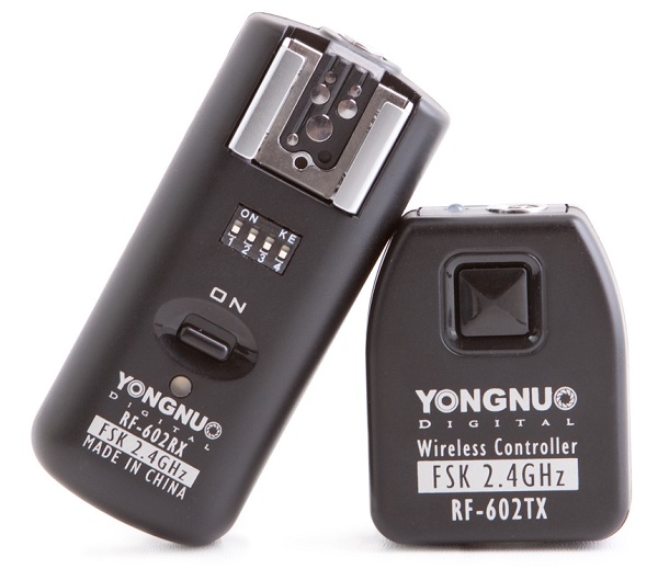 YONGNUO RF-602 Wireless Remote Flash Trigger for Canon