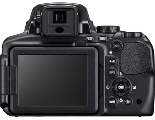 máy ảnh du lịch Nikon Coolpix P900