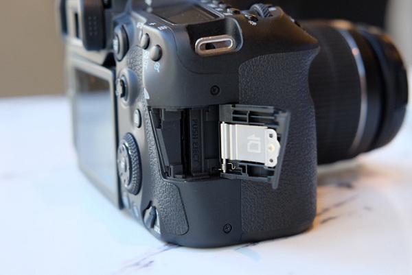 Máy ảnh Canon EOS 90D Body hình 6