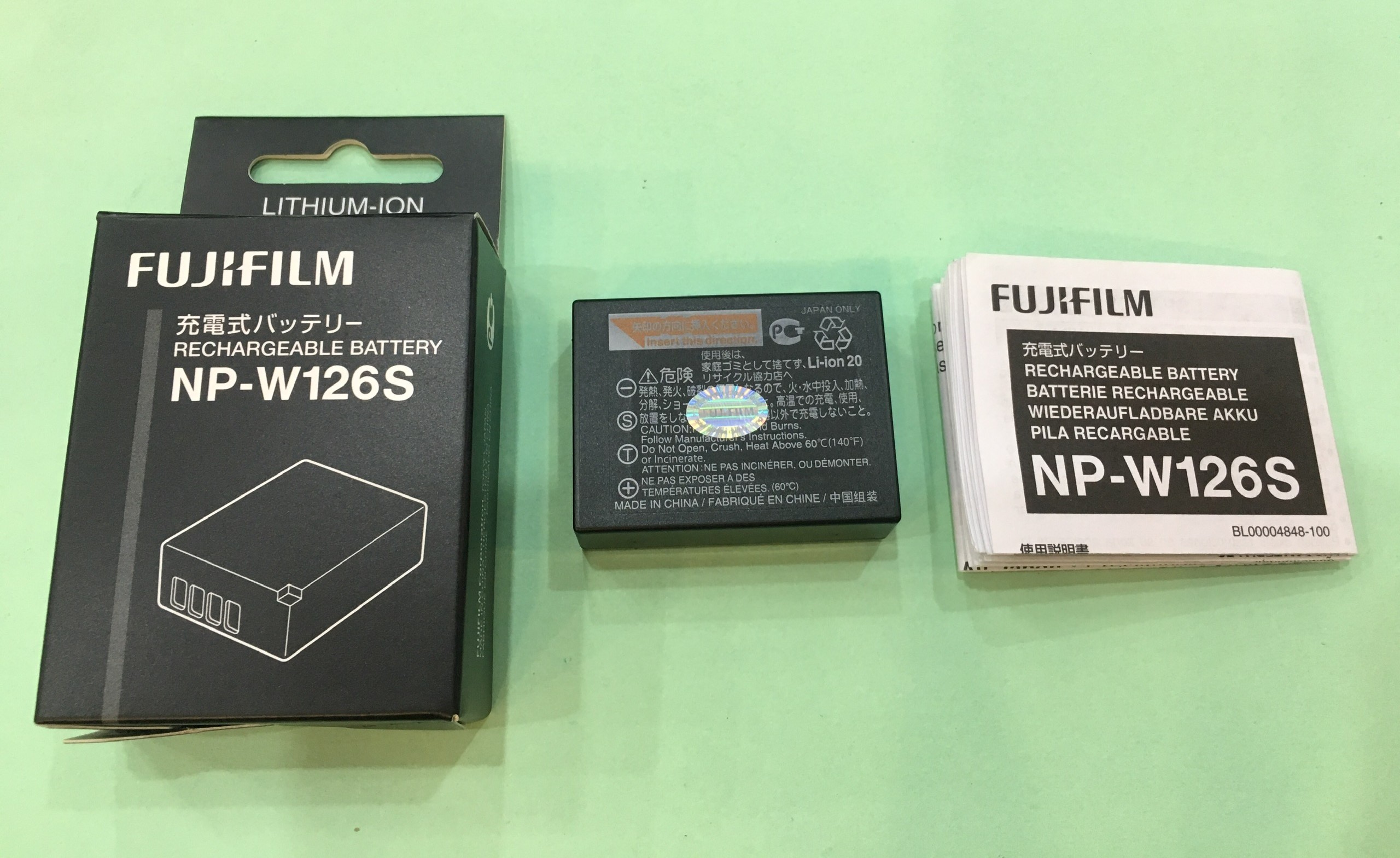 Pin Fujifilm NP-W126S _ Hàng Chính Hãng  (For X-H1 / X-Pro3 / X-T3 / X-T2 / X-T30 / X-T20 / X-T200 / X-T100 / X-E3 / X-A7 / X-A5 / X100V / X100F)
