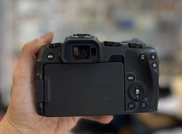 Máy ảnh Canon EOS RP Body (chính hãng CMV)